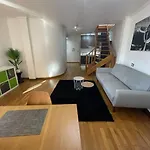 Guixar 45m דירה ויגו